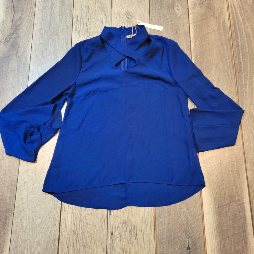 Moral Fiber Blouse Size Medium
